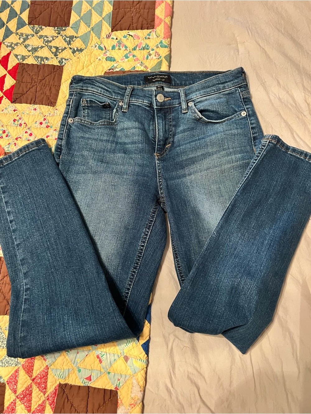 Banana Republic girlfriend Jean